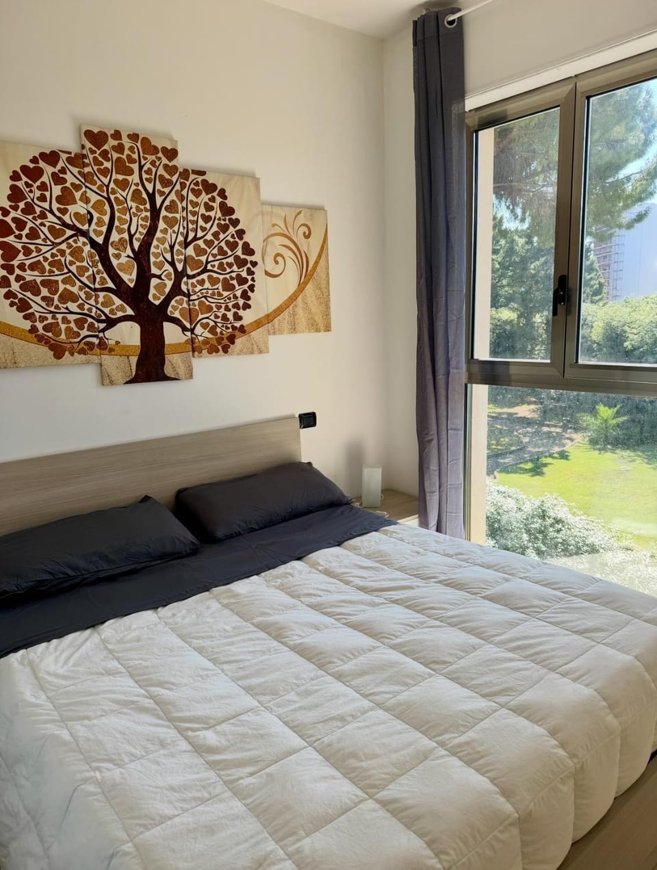 Best Stay-Apartments in Capruzzi with private parking Apartment in Bari