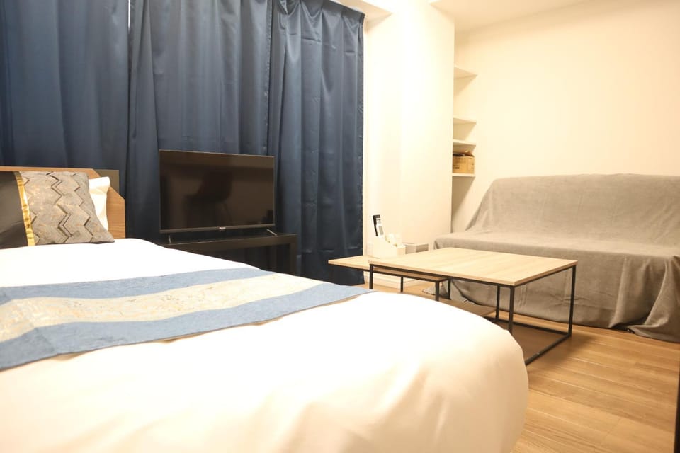 Ra premier K Osaka NAMBA Shinsaibashi USJ Shinimamiya Hanazonocyo Apartment in Osaka