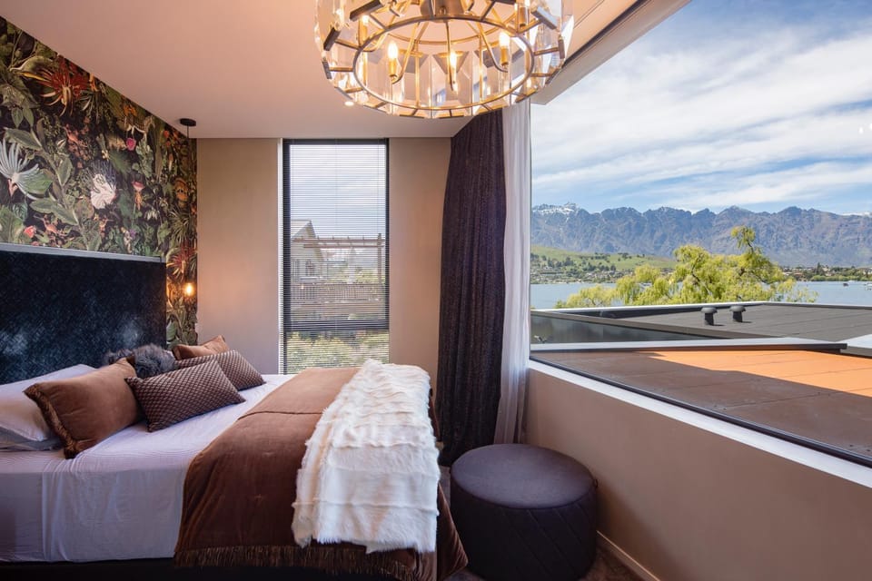 Ivy Box Art Gallery Apartment Apartment in Queenstown