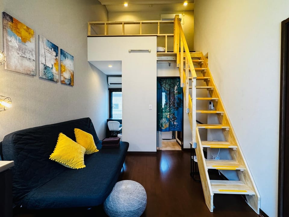 Living room, Photo of the whole room, Bedroom