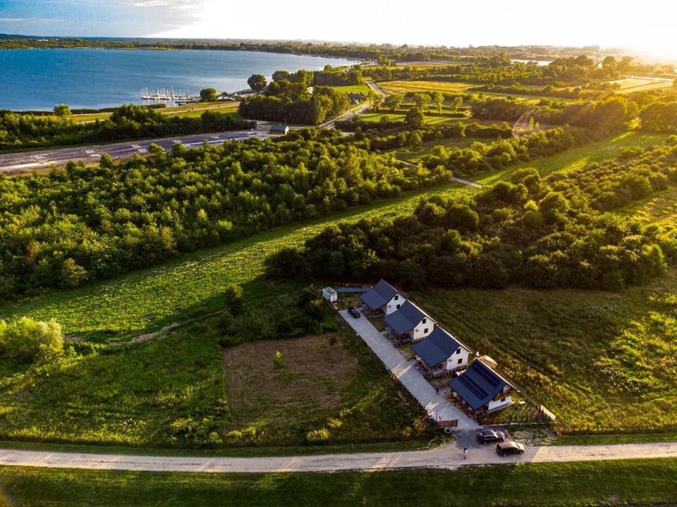 Spring, Day, Neighbourhood, Natural landscape, Bird's eye view, Lake view