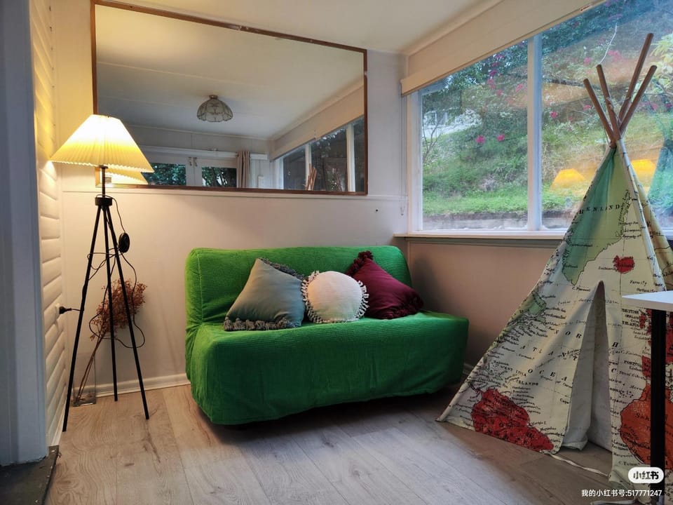 Lake View House entire house Bed and Breakfast in Gosford