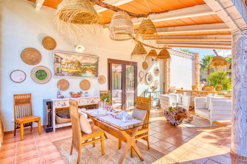 Balcony/Terrace, Dining area