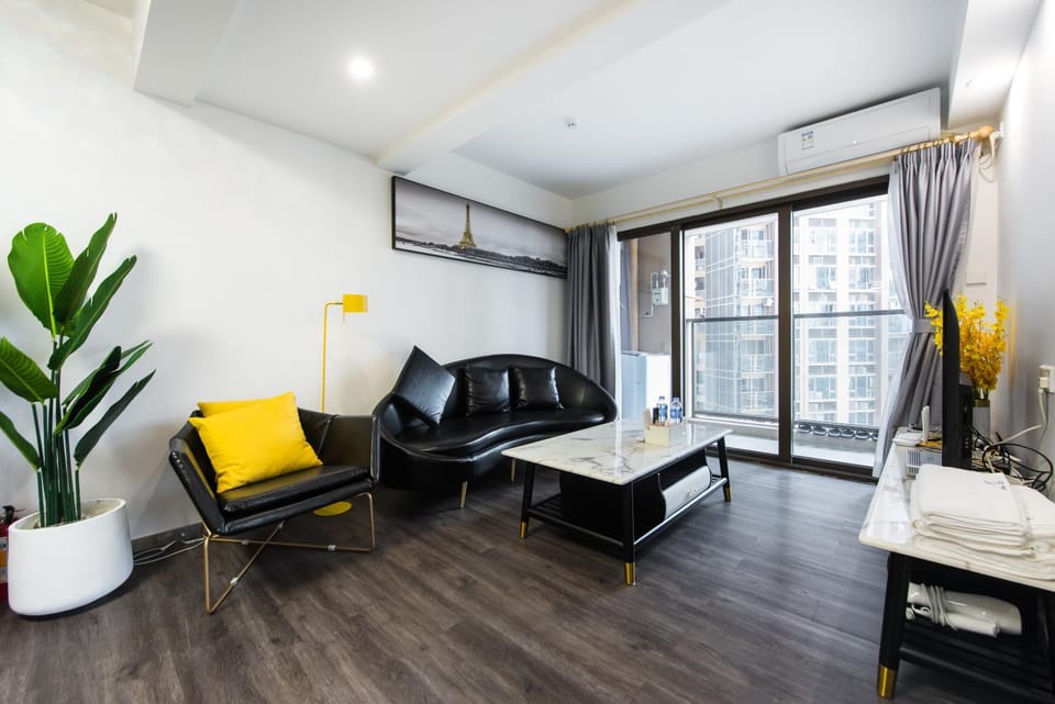 WESU Weisu Executive Apartment Shenzhen Shenda Metro Store Apartment hotel in Hong Kong