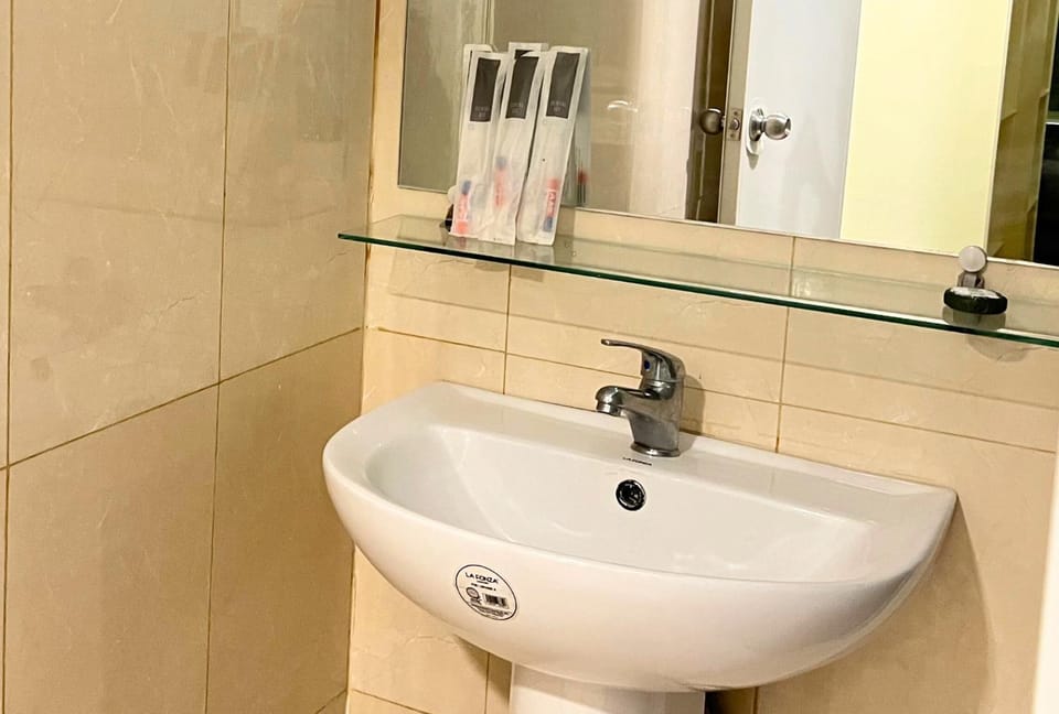 Bathroom, heating