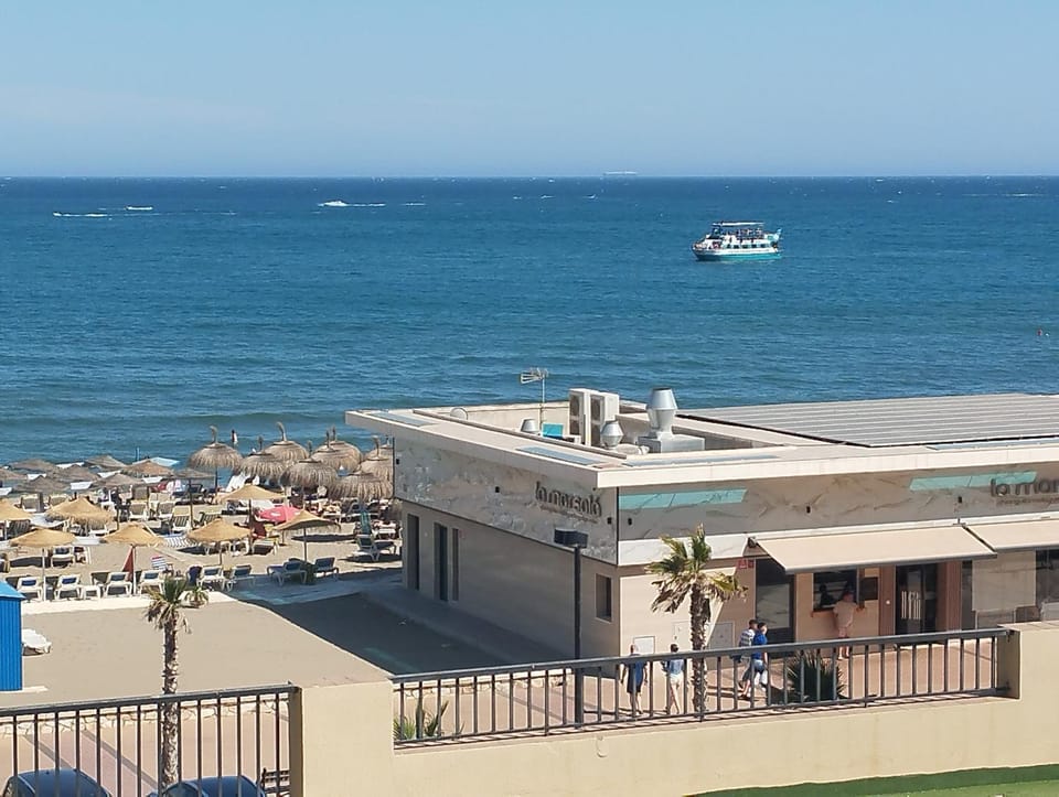 Lindo apartamento junto al mar RONDA IV, ROCIO Apartment in Fuengirola