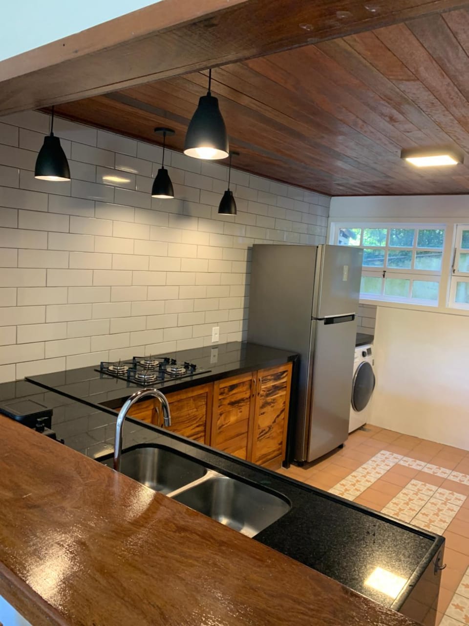Kitchen or kitchenette, minibar, pet friendly, stove