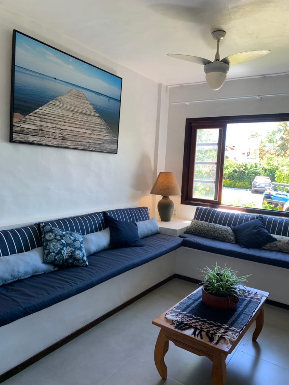 Living room, Seating area, fireplace