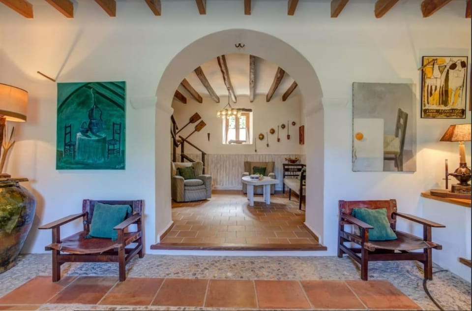 Property building, Living room