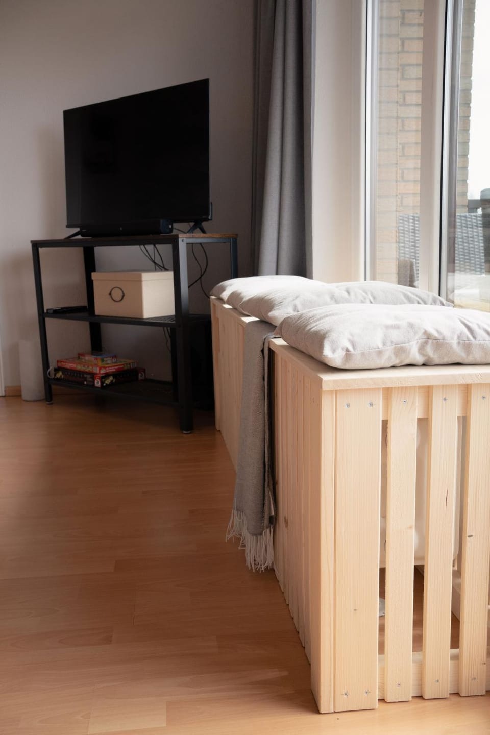 TV and multimedia, Seating area