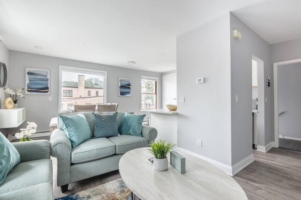Luxury 3Bed Private Apartment Near Manhattan Apartment in New Rochelle