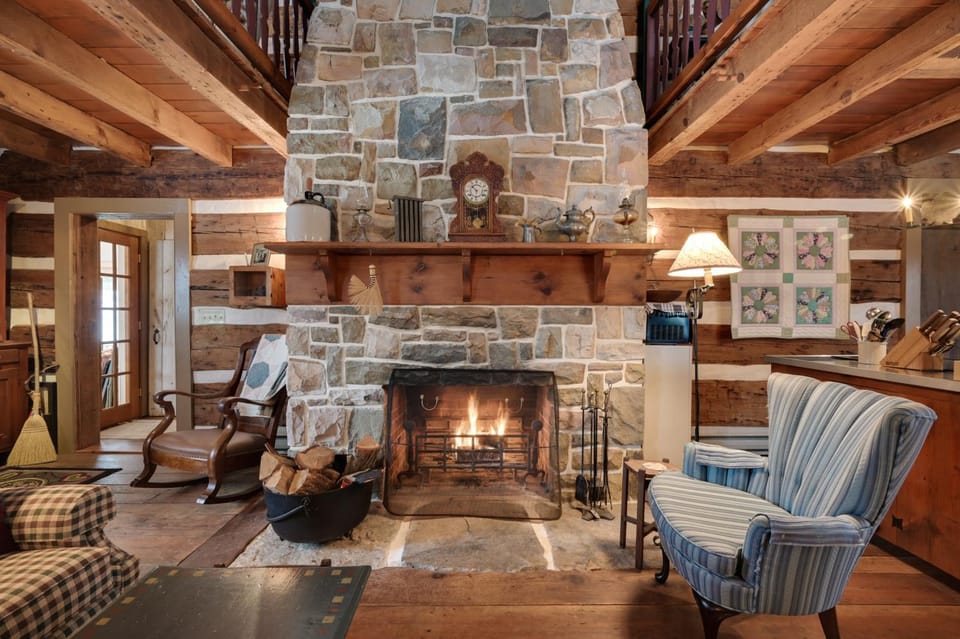 Cabin Vacation Rental ~ 8 Mi to Penn State! Cabin in Allegheny River