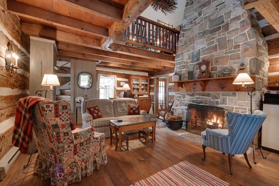 Cabin Vacation Rental ~ 8 Mi to Penn State! Cabin in Allegheny River