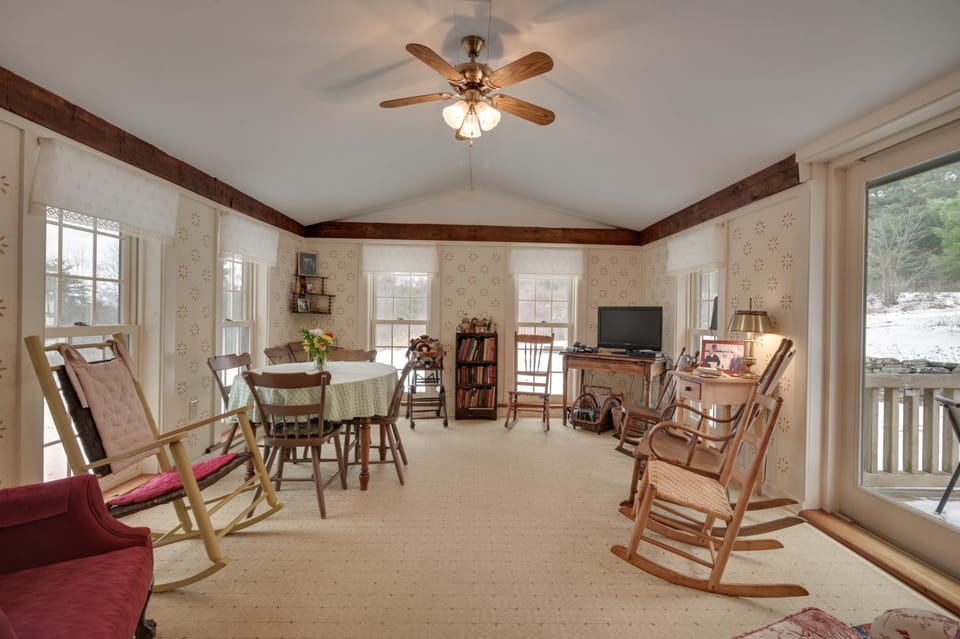 Cabin Vacation Rental ~ 8 Mi to Penn State! Cabin in Allegheny River