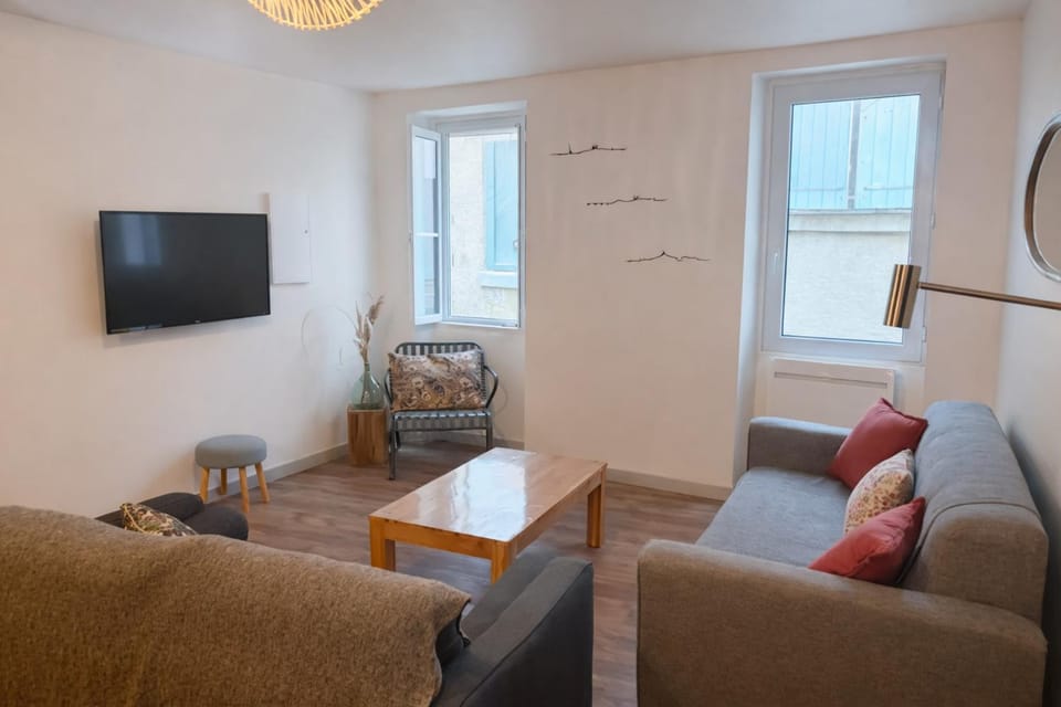 "The Song of the Cicadas" Apartment in L'Isle-sur-la-Sorgue