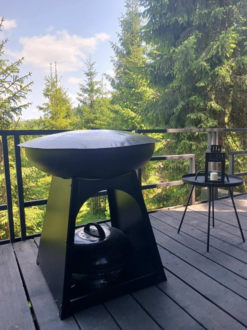 BBQ facilities, Balcony/Terrace, Seating area