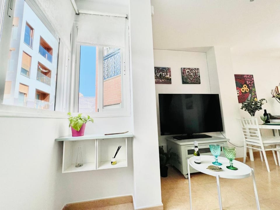 Communal lounge/ TV room, TV and multimedia, Evening entertainment