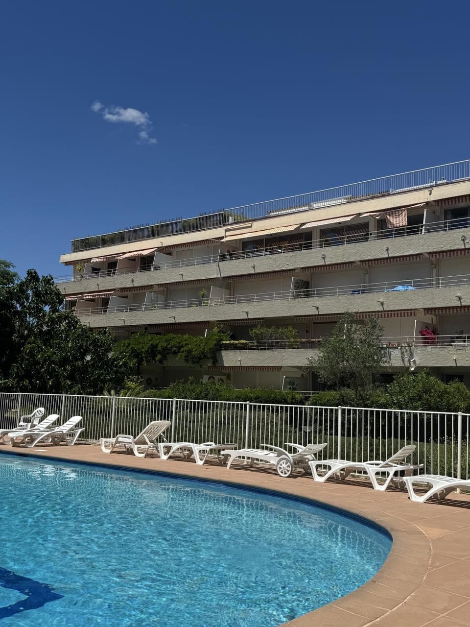 Studio in Saint tropez, swimming pool and parking Apartment in Saint-Tropez