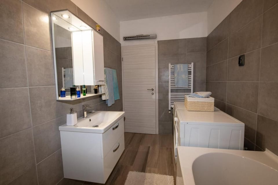 Apartman Elvis Apartment in Lovran