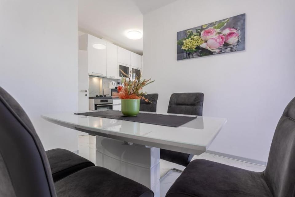 Apartman Naomi Apartment in Krk