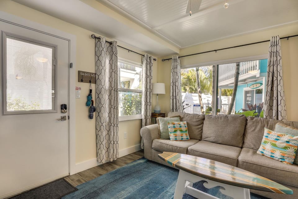 Siesta Key Dream Inn Vacation Rental Near Village! House in Siesta Beach