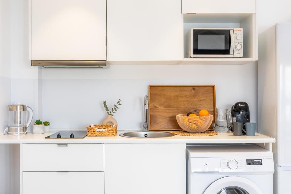 Kitchen or kitchenette, Living room
