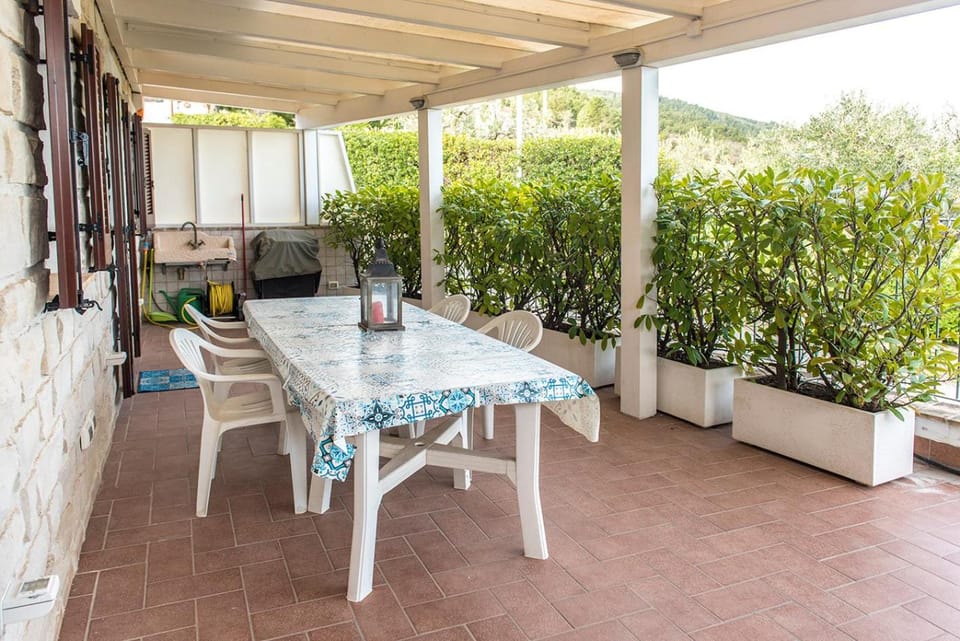 S294 - Sirolo, meraviglioso trilocale con terrazzo e vista mare Apartment in Marche