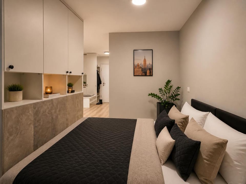 Bed, Bedroom
