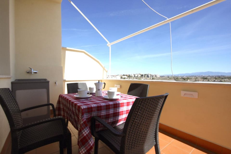 View (from property/room), Balcony/Terrace