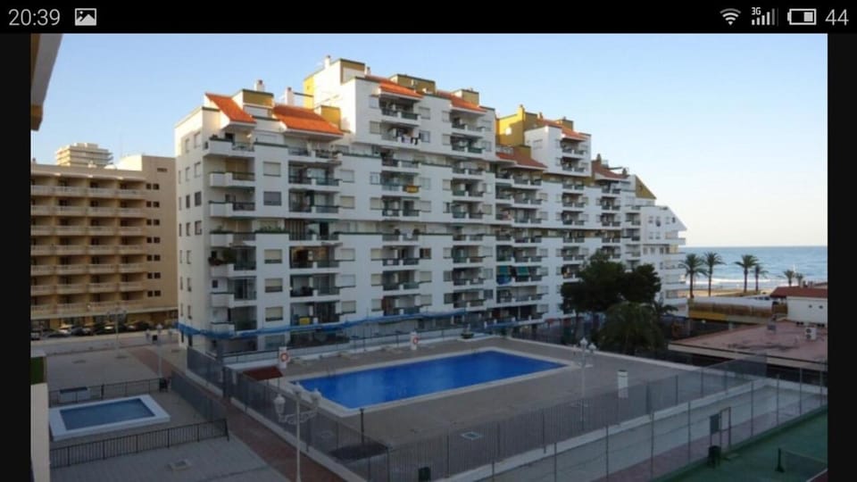 APARTAMENTO CON PARQUING zona centro Apartment in Peniscola