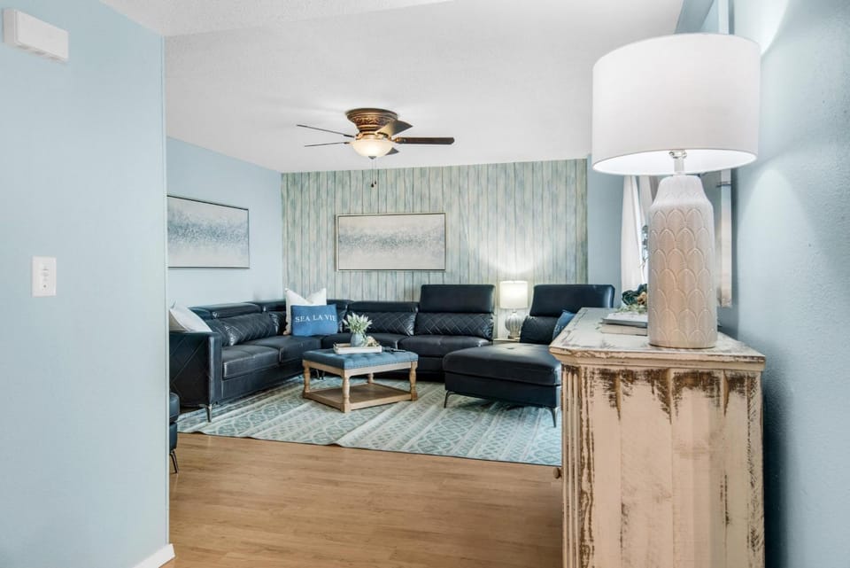 Boardwalk B2 House in Pensacola Beach