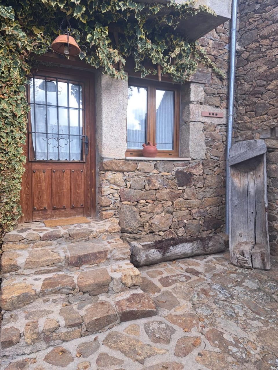 Facade/entrance, Lobby or reception