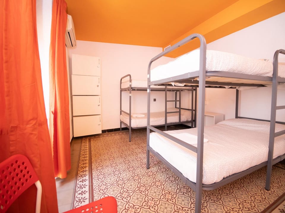Arc House Plaza Inn in Seville