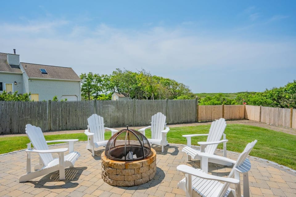 Summer Wind - Your Serene Cape Cod Getaway House in Harwich