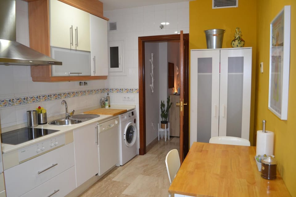 Apartamento Posidonia Free Parking Apartment in Cadiz