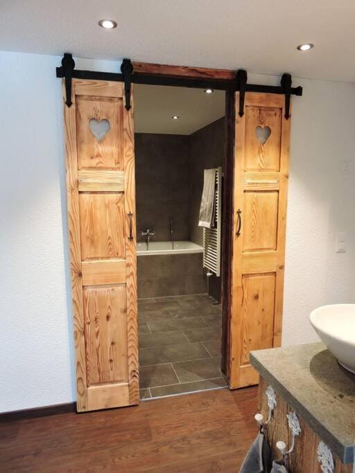 Urchige 2-Zimmerwohnung Apartment in Canton of Valais