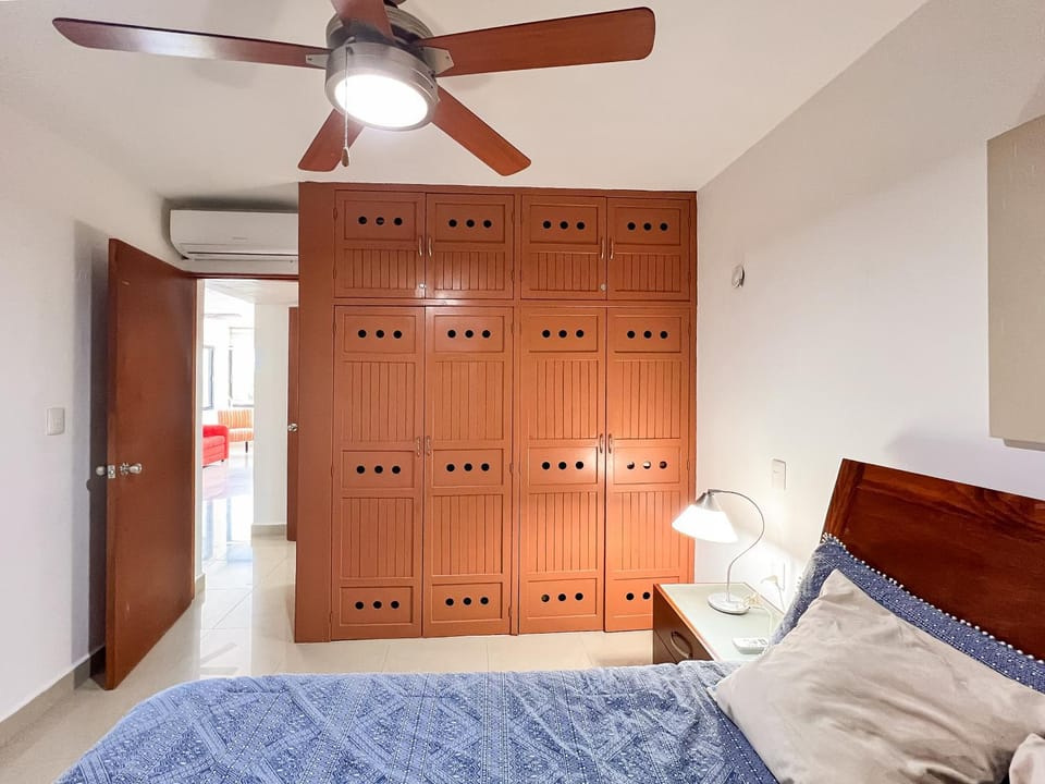 Bed, Photo of the whole room, Bedroom, fireplace, wardrobe, air conditioner