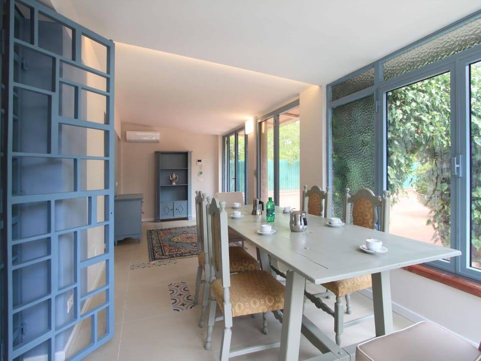 Holiday Home Villa Paola by Interhome House in Forte dei Marmi