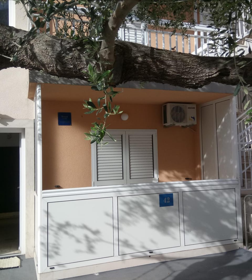 MASLINA Apartment in Baška Voda