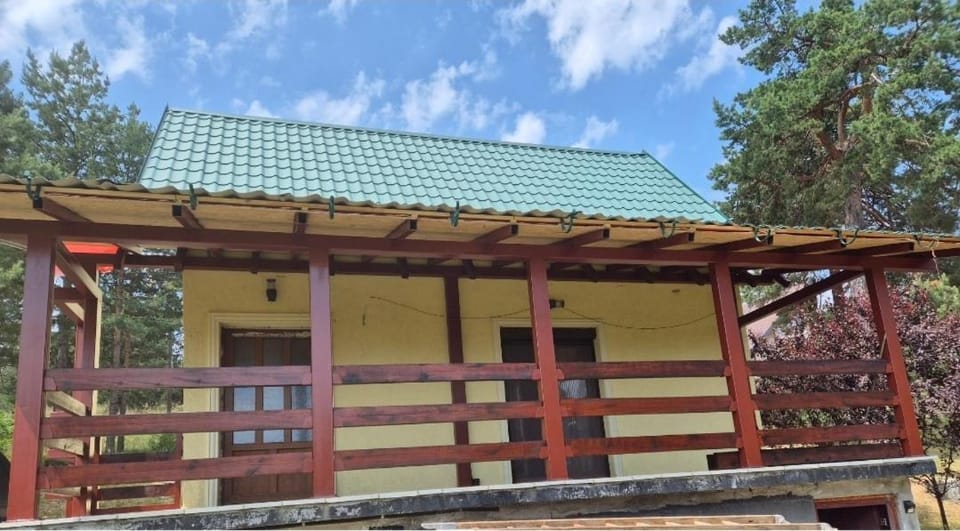 Stašina vikendica Divčibare House in Zlatibor District, Serbia
