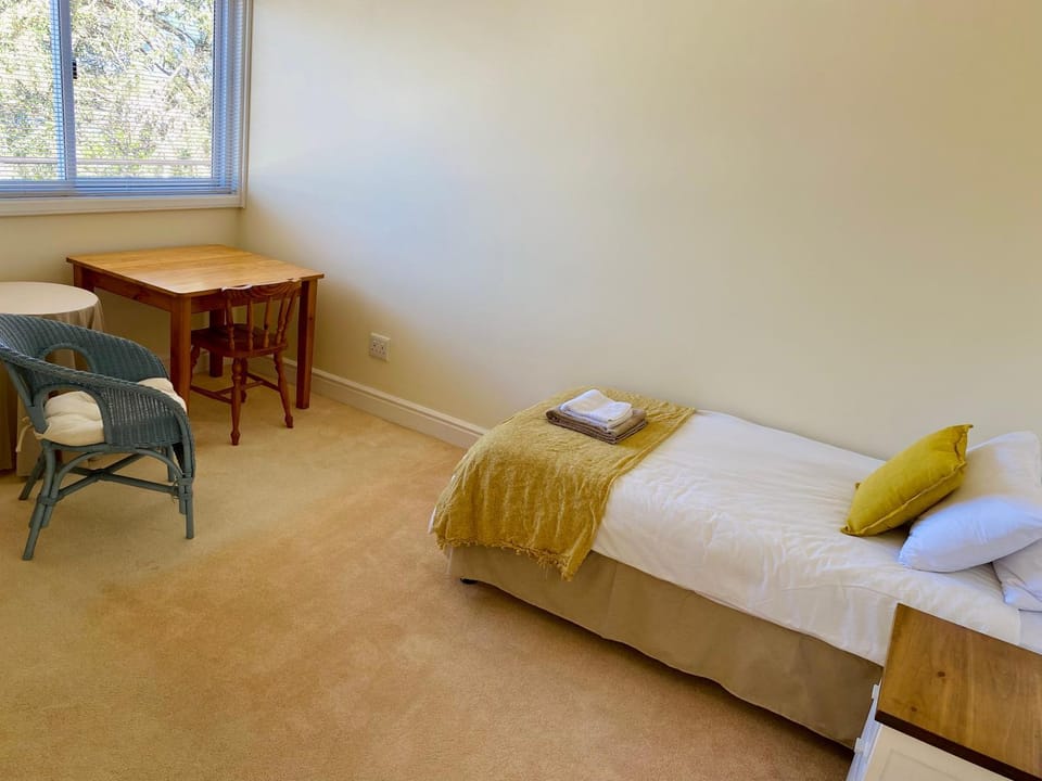 Bed, Bedroom, fireplace, fireplace