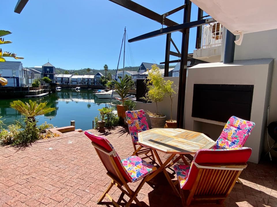 Patio, Patio, BBQ facilities, BBQ facilities, View (from property/room), View (from property/room), Balcony/Terrace, Lake view, Lake view