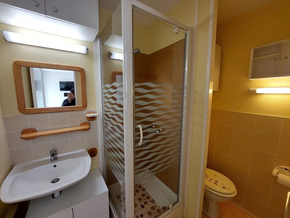 Appartement charmant à 2 pas de la plage - FR-1-550-48 Apartment in Meschers-sur-Gironde