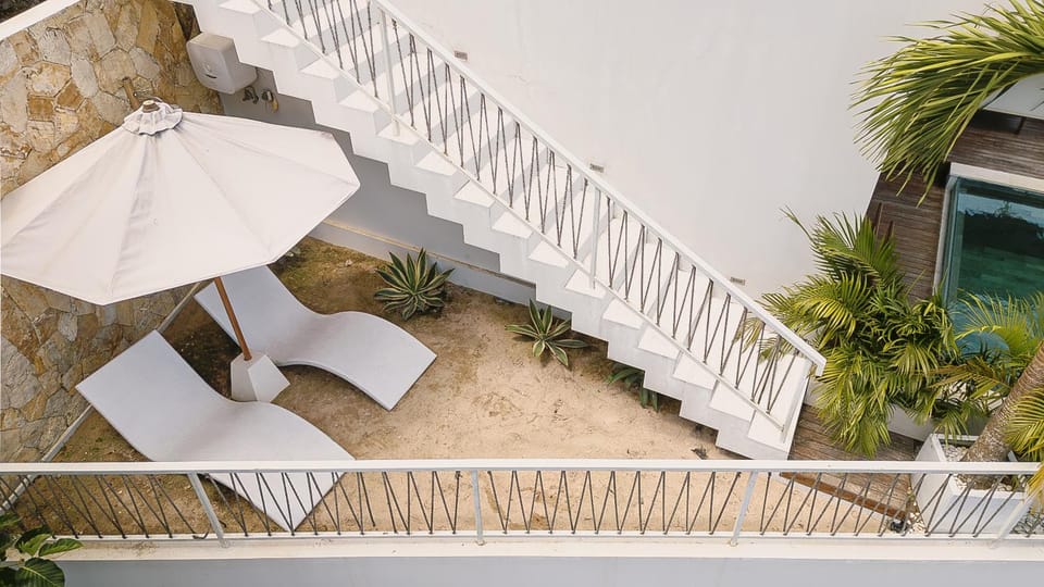 Day, Balcony/Terrace, sunbed