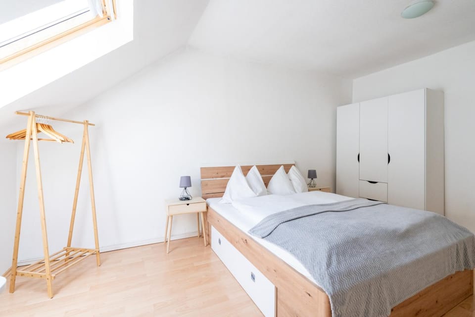 Bed, Photo of the whole room, Bedroom, wardrobe