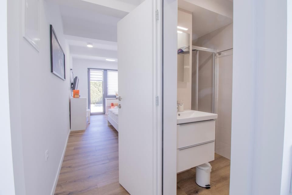 Bathroom, Living room