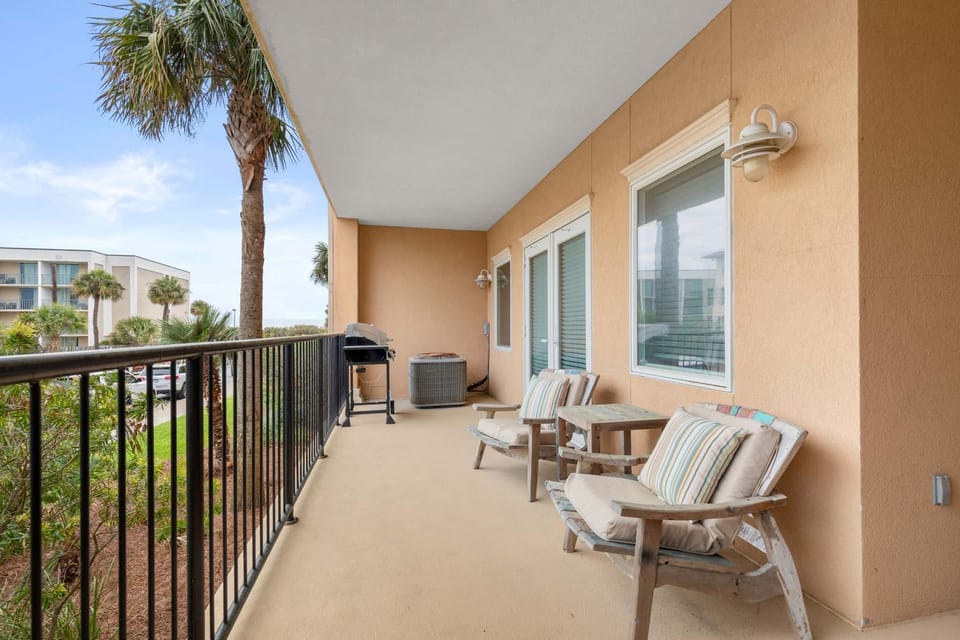 BBQ facilities, Garden, Balcony/Terrace, Seating area