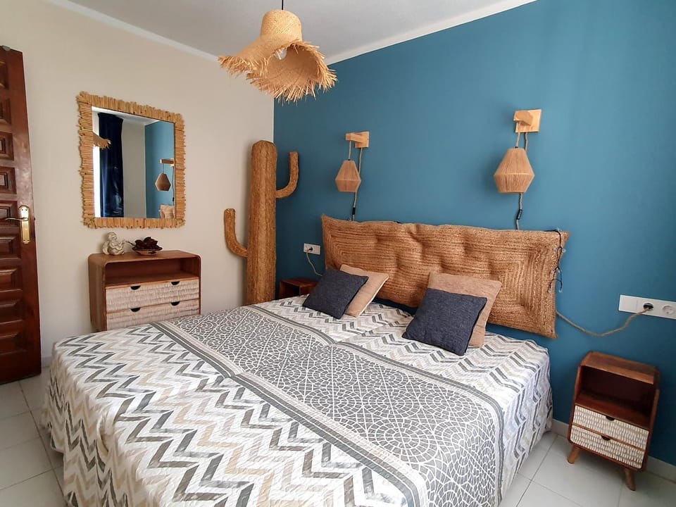 Very Very Vera Beach - Freshly Renovated Apartment in Andalusia