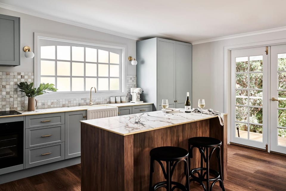 Kitchen or kitchenette