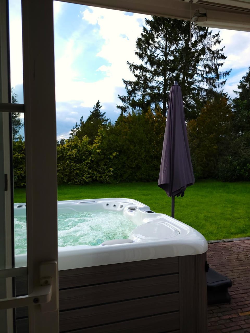 Garden, Hot Tub, Garden view, Garden view
